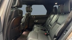 Land Rover Discovery 3.0 D300 R-Dynamic HSE 5dr Auto Diesel Station Wagon